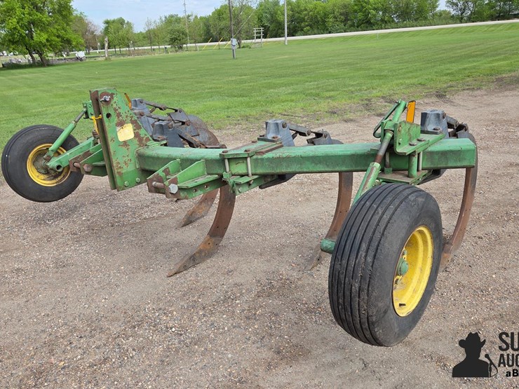 john-deere-910-image-1