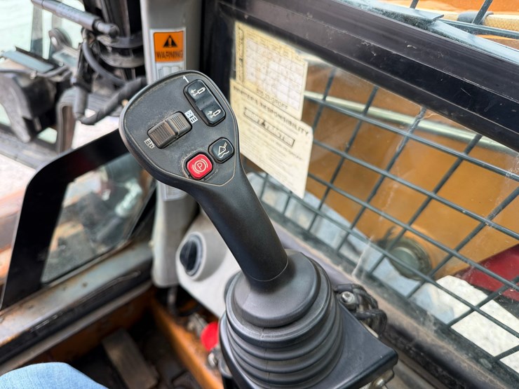 2020-case-sr210b-image-8