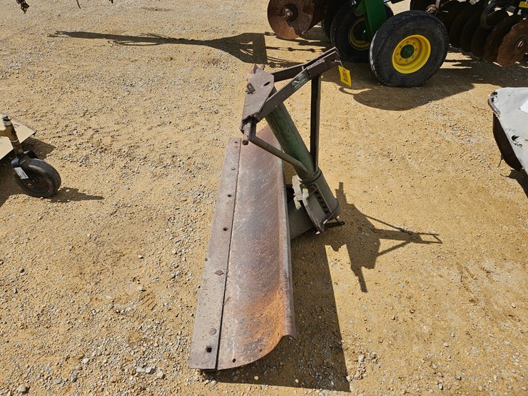 john-deere-80-image-17