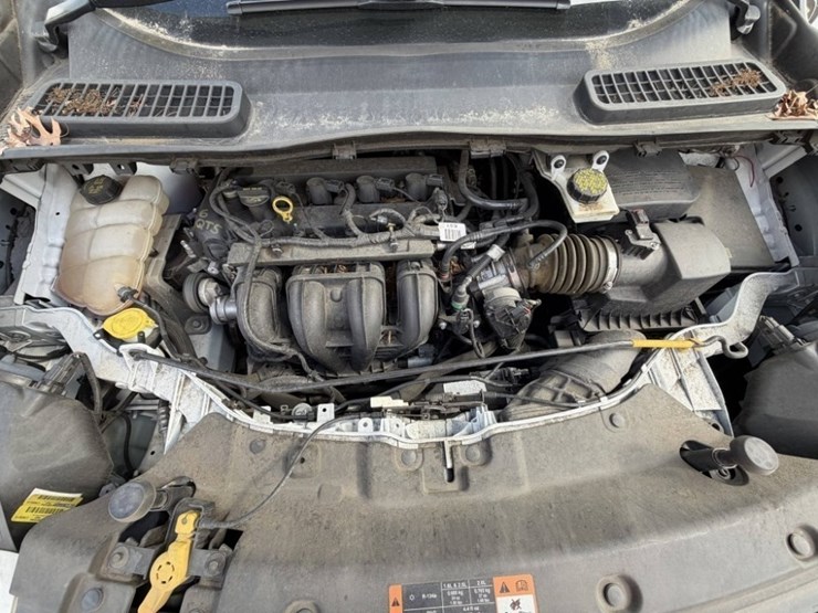 2015-ford-escape-image-12