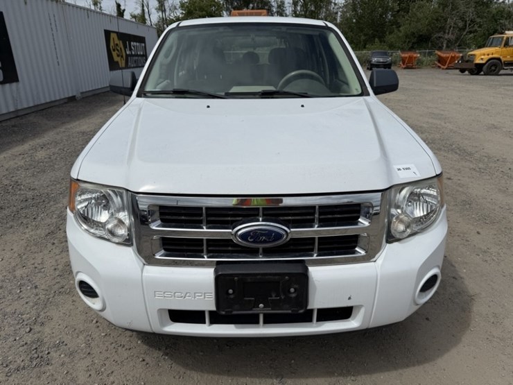 2009-ford-escape-image-8