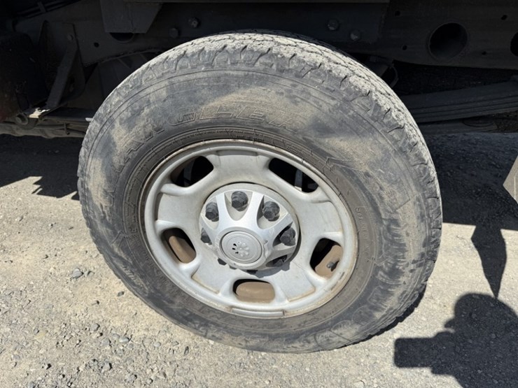 2016-gmc-sierra-2500-image-17