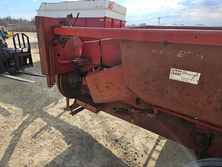new-holland-276-image-29