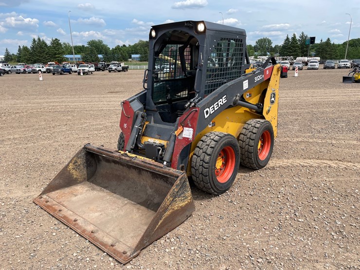 #1087-•-john-deere-319gr-skid-steer-image-1