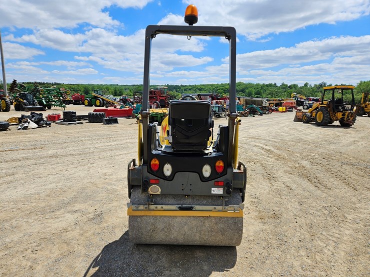 2017-wacker-neuson-rd28-120-image-4