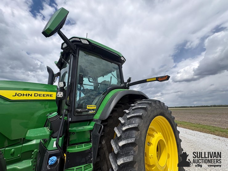 2021-john-deere-8r-340-image-13
