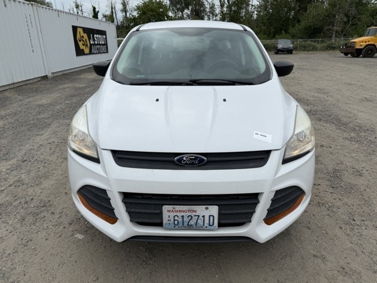 2016-ford-escape-image-8