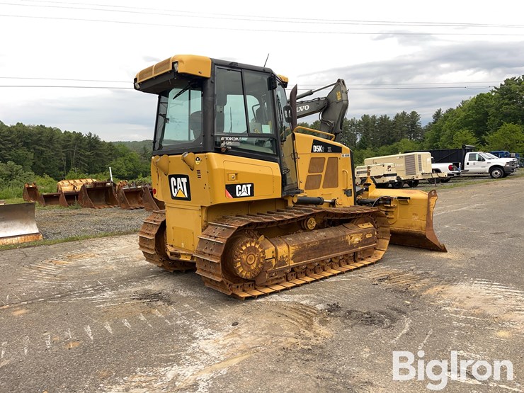 2014-caterpillar-d5k2-xl-image-5