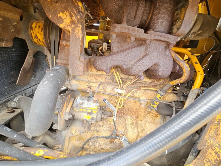 deere-410d-image-13