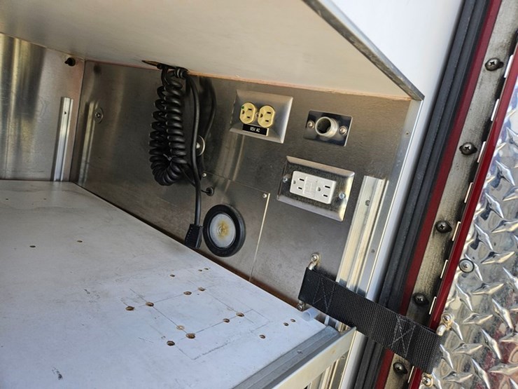 2016-ford-e450-image-58