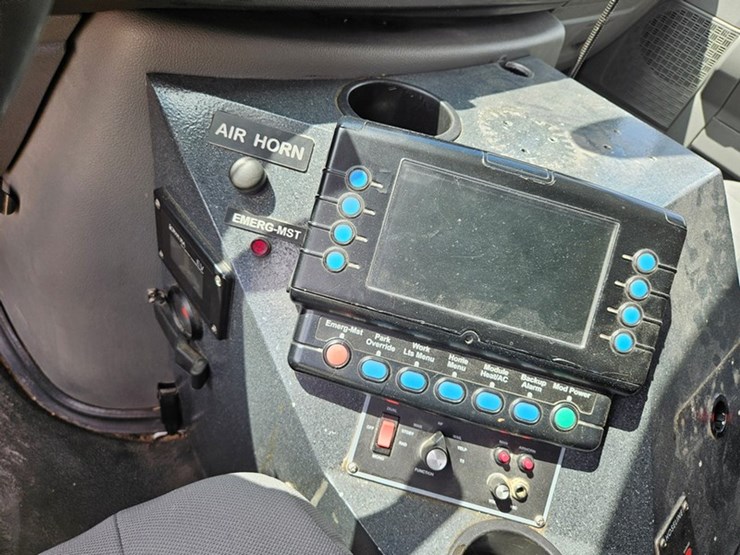 2016-ford-e450-image-70