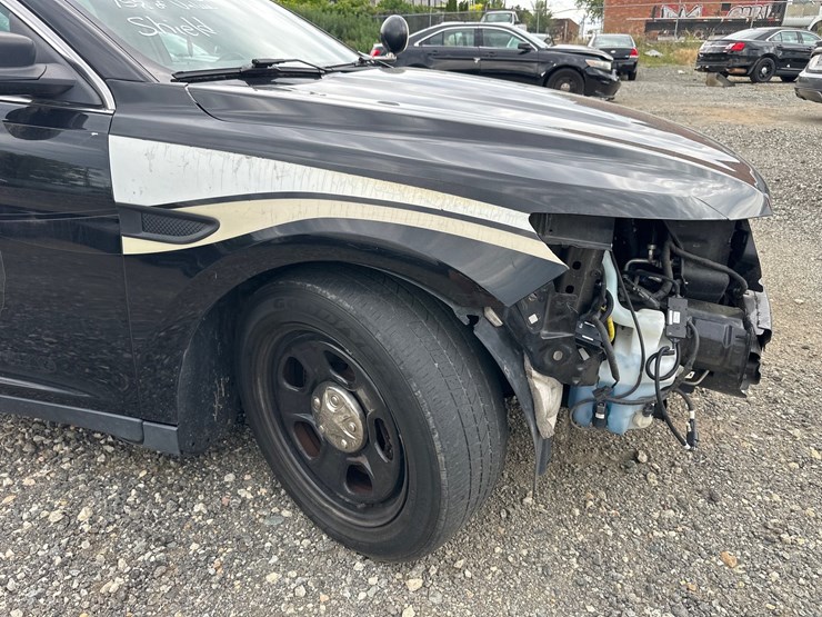 #33-•-2015-ford-interceptor-image-10