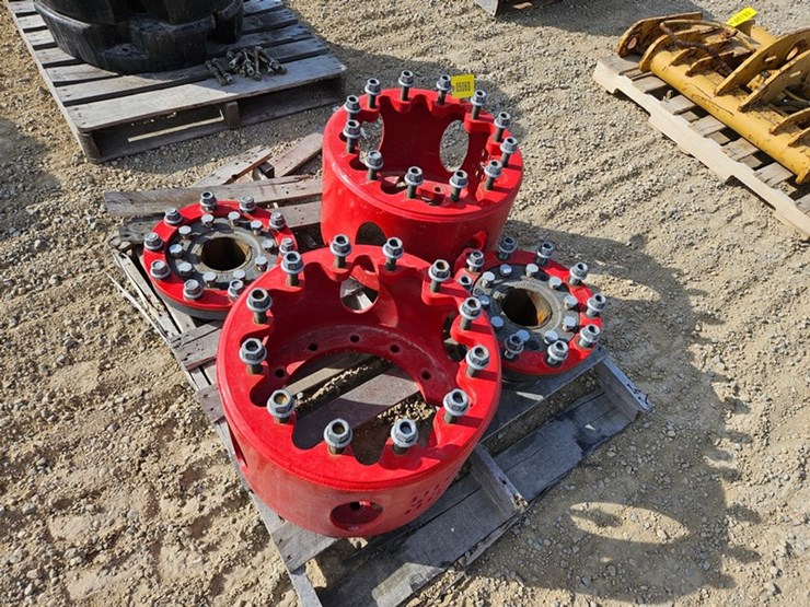 #5060-•-case/ih-dual-wheel-hubs-&-spacers-image-3