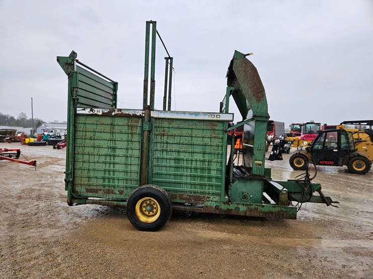 john-deere-100-image-6