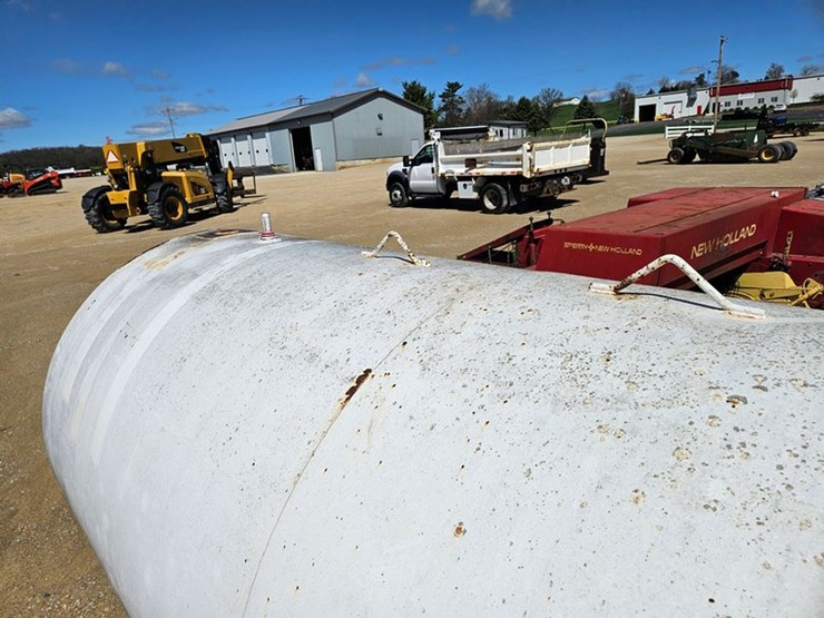 #5092-•-1000-gallon-fuel-tank-image-13