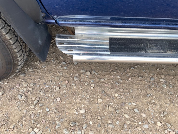 2004-chevrolet-silverado-3500-image-34