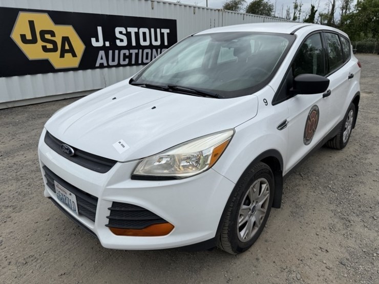 2016-ford-escape-image-1