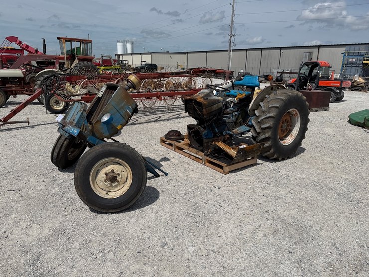ford-4600-image-1