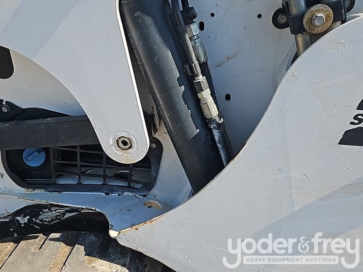 2018-bobcat-t750-image-22