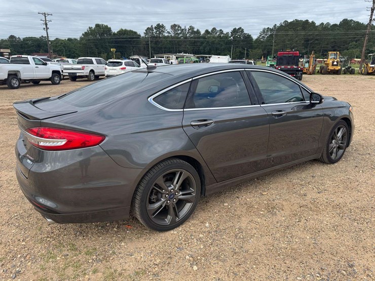 2017-ford-fusion-sport-awd-4dr-sedan---70,774-miles-image-3