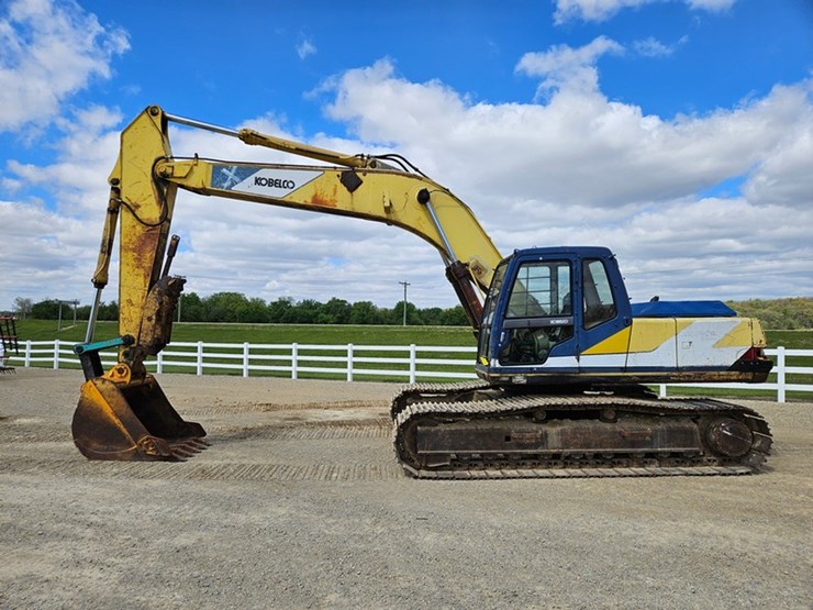 kobelco-sk220-lc-image-2