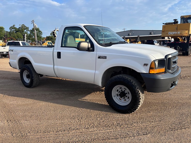2000-ford-2000-image-2