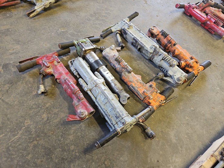 quantity-of-pneumatic-jack-hammers-image-2