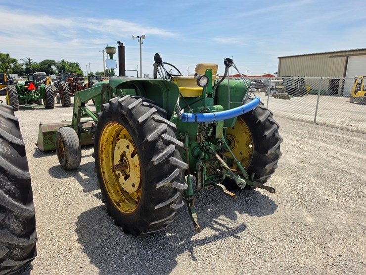 1967-john-deere-2510-image-14