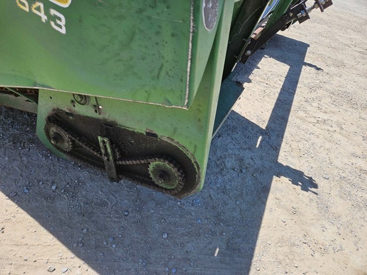john-deere-643-image-21