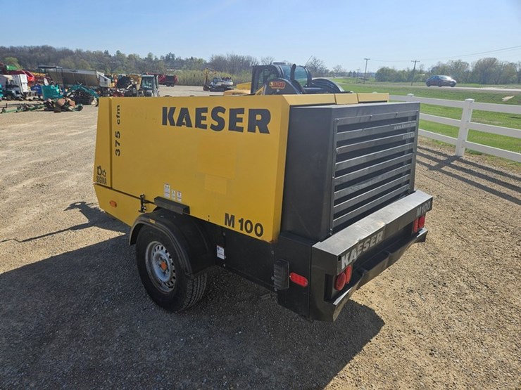 2015-kaeser-m100-image-3