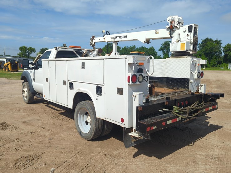 2016-ford-f550-image-5