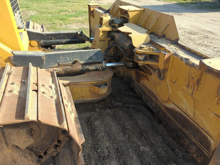 2019-caterpillar-d6n-lgp-image-8
