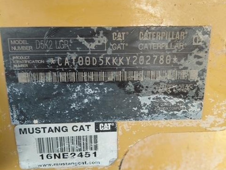 2017-caterpillar-d5k2-lgp-image-9