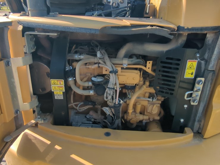 2021-caterpillar-305e2-image-14