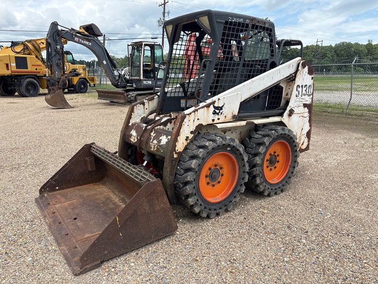 bobcat-s130-image-1