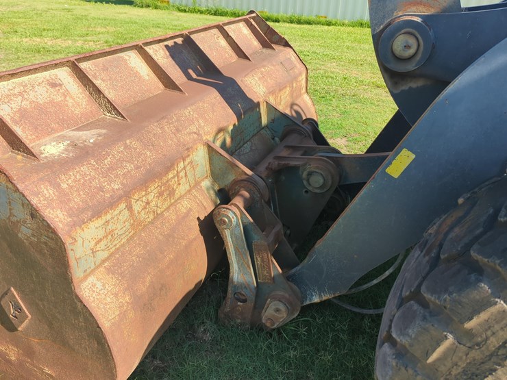 deere-624k-image-10