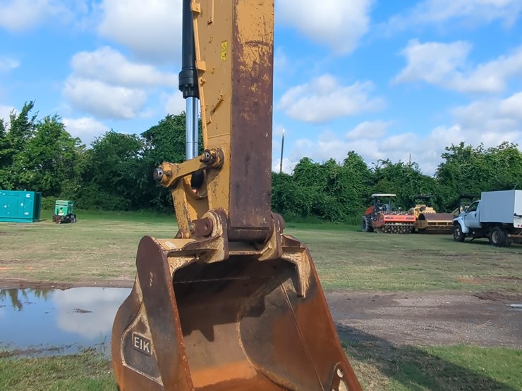 2017-caterpillar-336fl-image-6