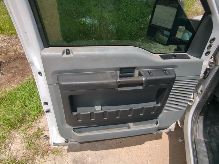 2016-ford-f250-image-9