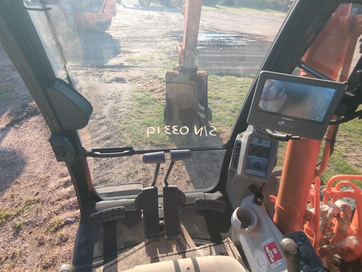 2018-hitachi-zx120-6-image-22