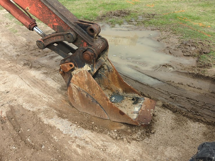 2016-kubota-kx080-3-image-6
