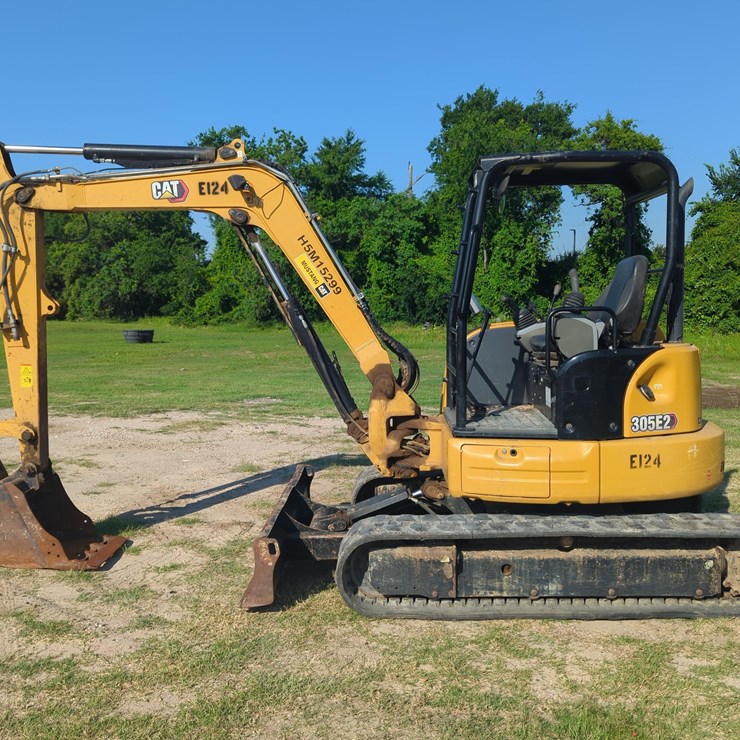 2021 CATERPILLAR 305E2