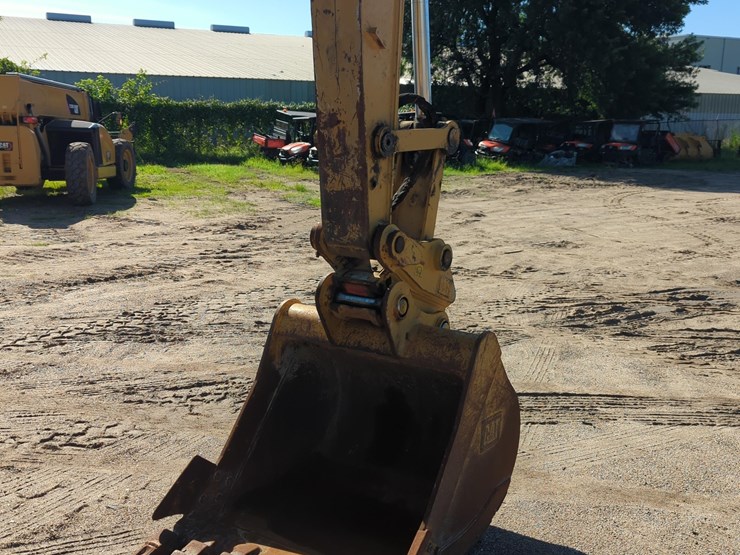 2022-caterpillar-313gc-image-7