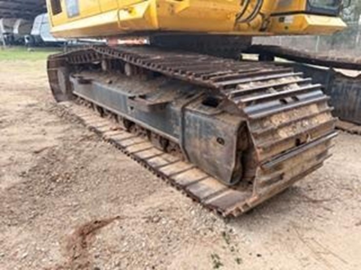 2022-komatsu-pc360-lc-11-image-14