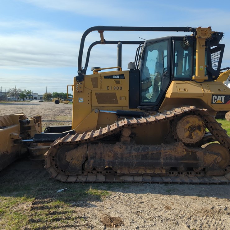 2019 CATERPILLAR D6N LGP