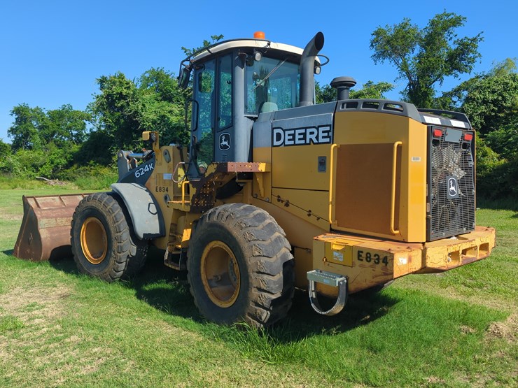 deere-624k-image-5