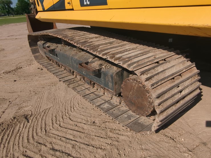 2022-komatsu-pc360-lc-11-image-13
