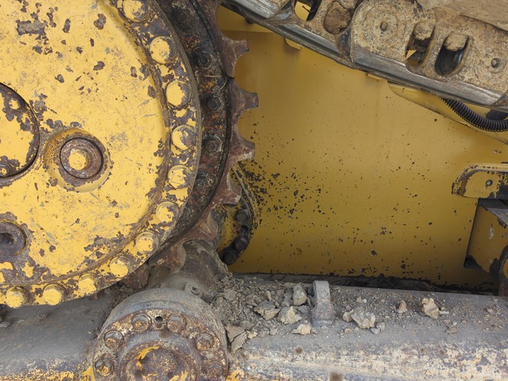 caterpillar-d6n-lgp-image-10