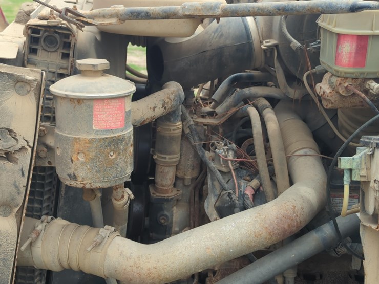 2000-ford-f750-image-8