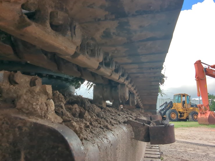 2019-komatsu-pc290-lc-11-image-11