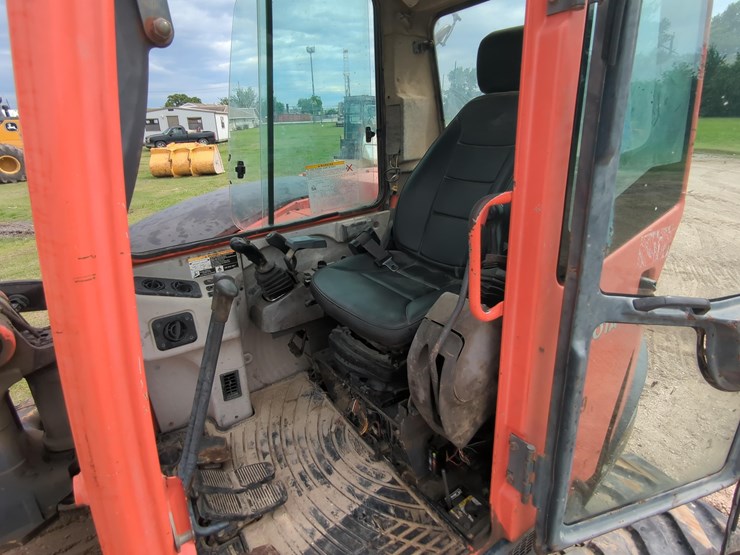 2016-kubota-kx080-3-image-13
